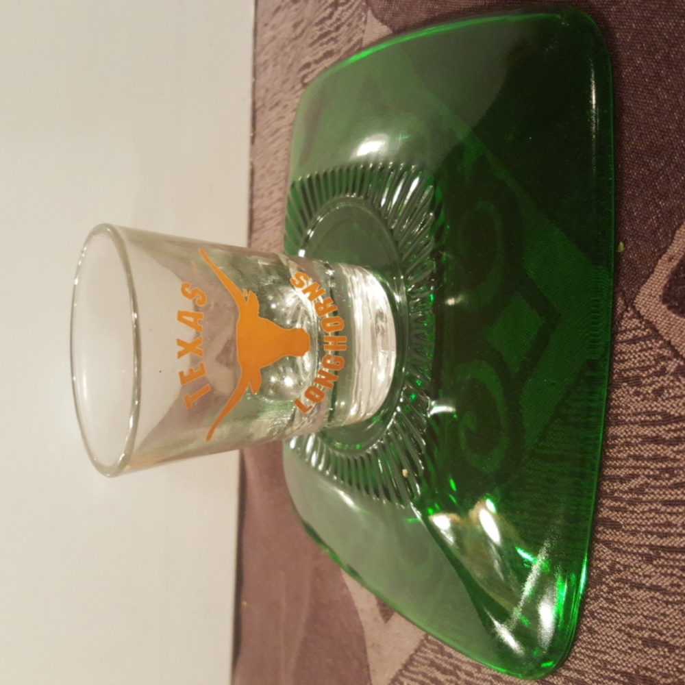 TEXAS LONGHORNS SHOTGLASS